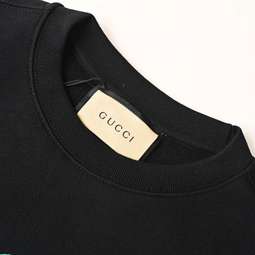 Gucci Lipstick Motif Print Crewneck Sweatshirt 2026